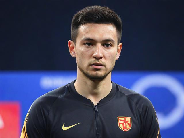 九游官网_ S赛历史回顾:历届冠军的战术特点与时代印记,s9msi赛制