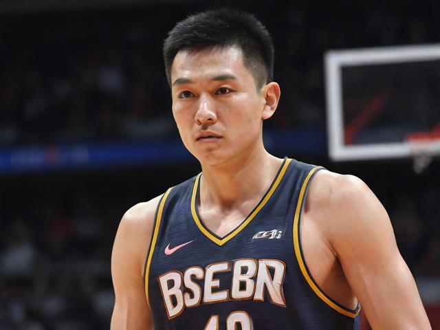 jiuyou.com_ last-minute hero! 王强三分绝杀，带队实现神奇逆转！，王强ufc是谁