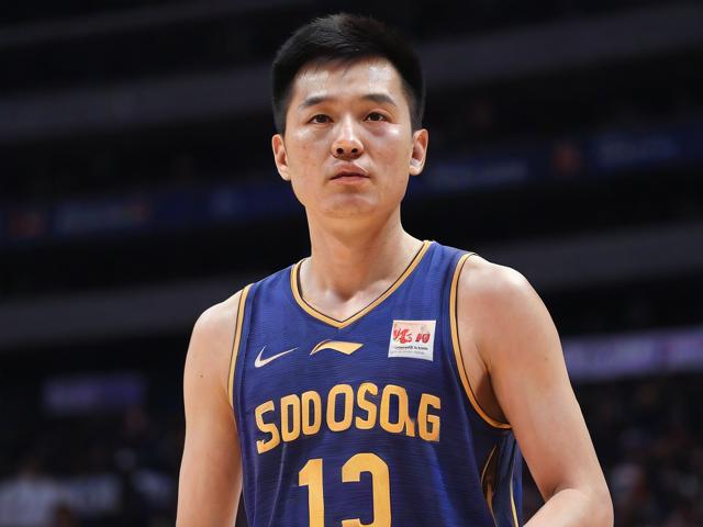 jiuyou.com_ MVP王强：凭借关键三分主宰比赛！，王强比赛视频