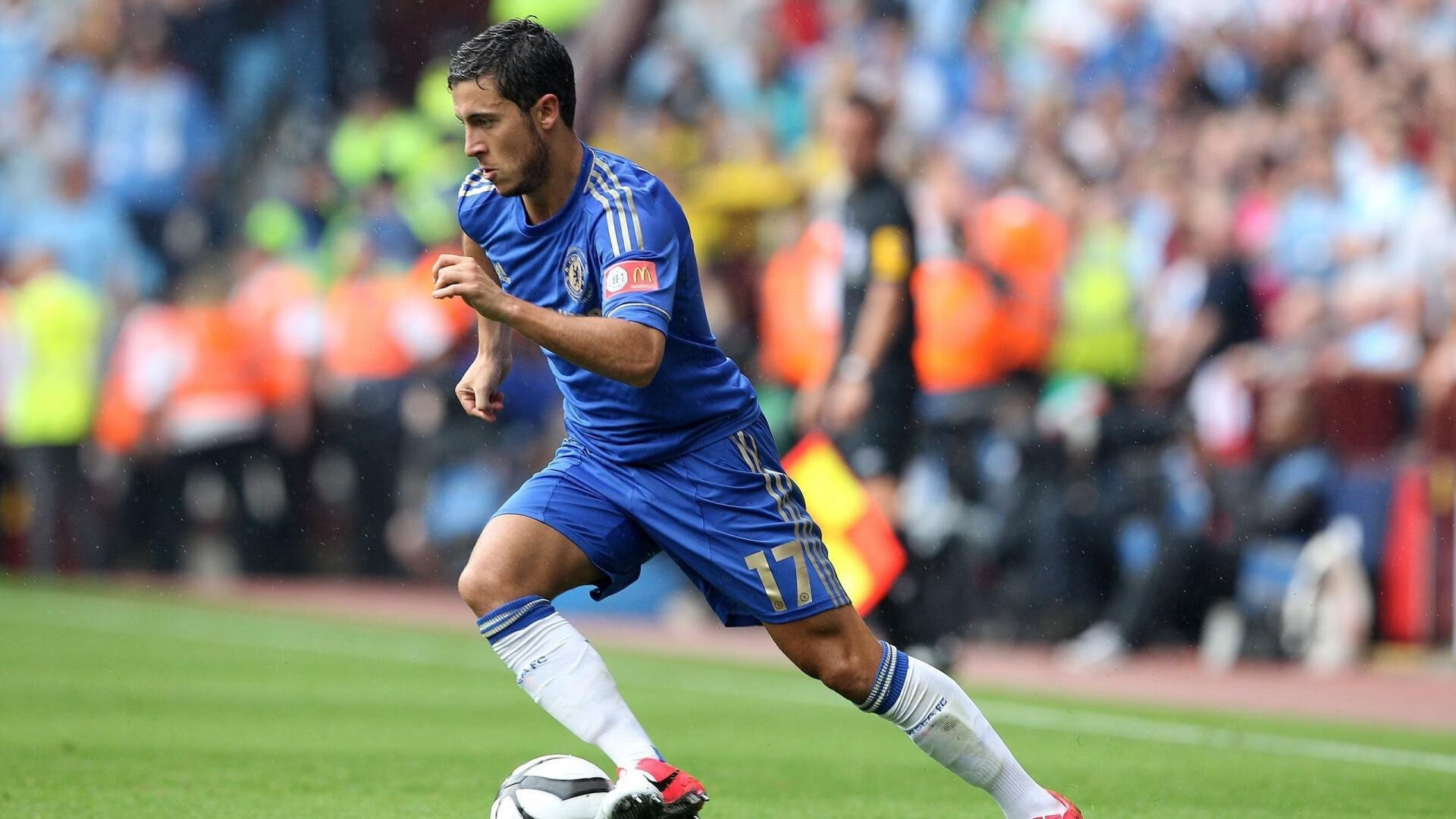 足球迷的“战袍”:自制球队T恤大赏,自制足球队徽